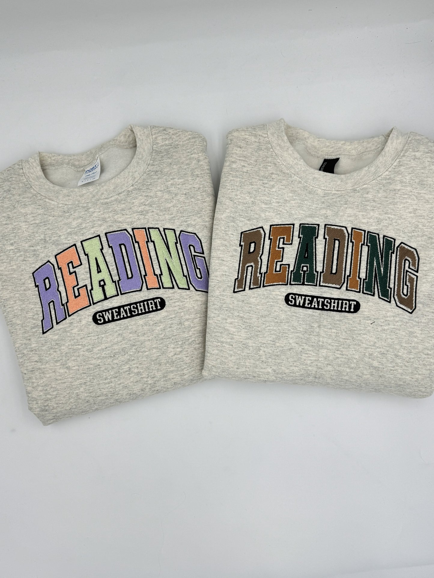 Reading Sweatshirt with kangaroo pocket