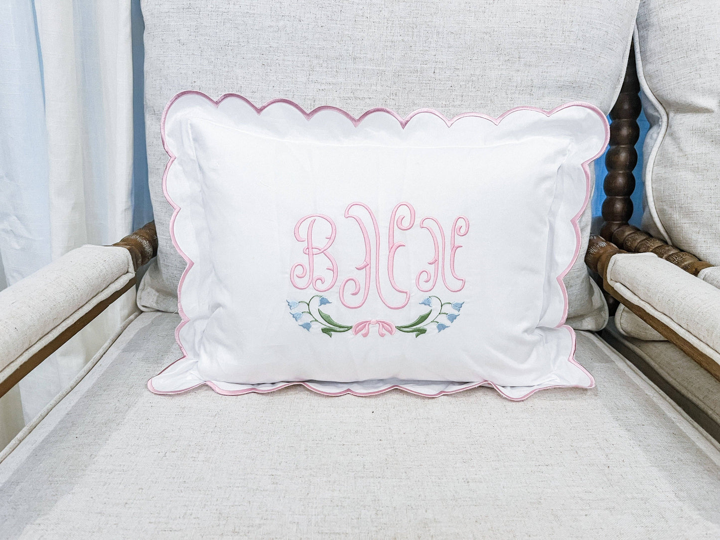 Pillowcase - Scalloped edge