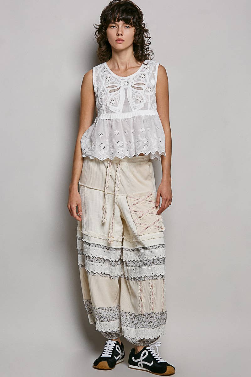 Boho Crochet Ribbon Motif Scalloped Trim Sleeveless Top